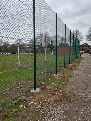 Ballfangzaun in Nürnberg - fachgerechte Ausführung vor Ort